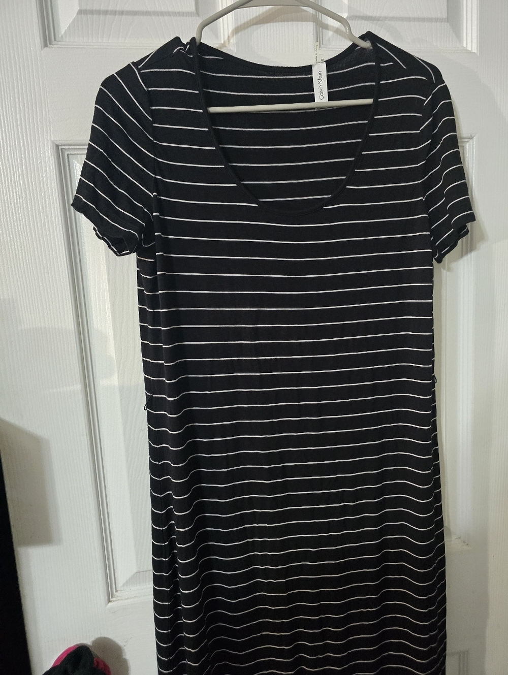 Calvin Klein Sz 10 Black Striped Scoop-Neck Tee Long Dress